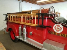Fire engine ladder